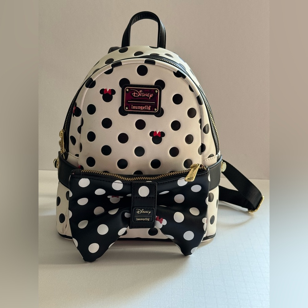 Loungefly Minnie Mouse Polka Dot Backpack